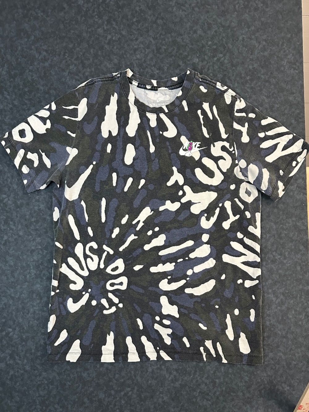 Nike The Nike Tee Sports Are A Trip Tie Dye T Shirt Size Medium